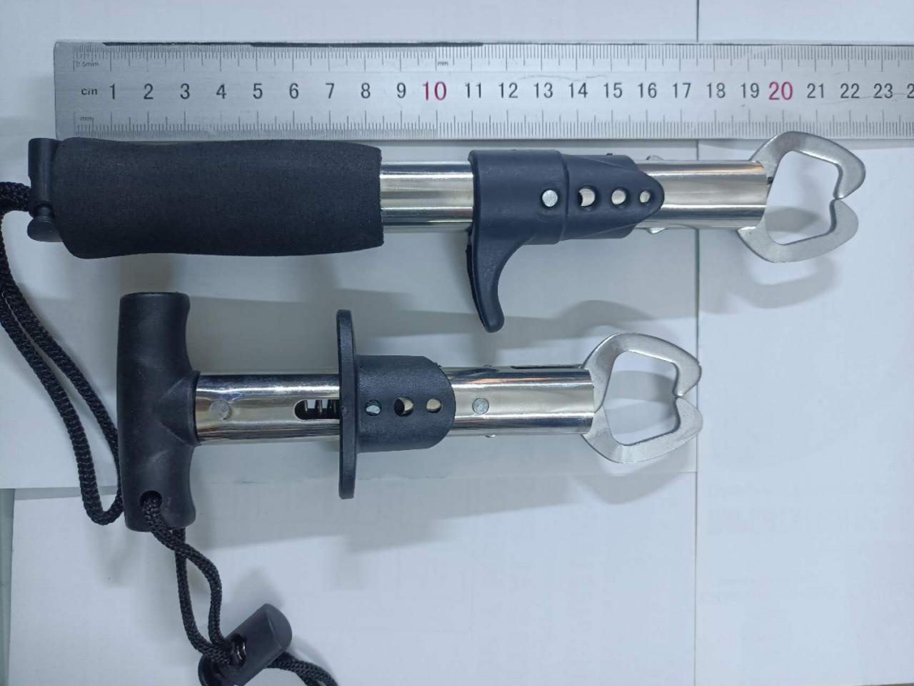 Pinza para la Boca de Pez12 — imagen 1